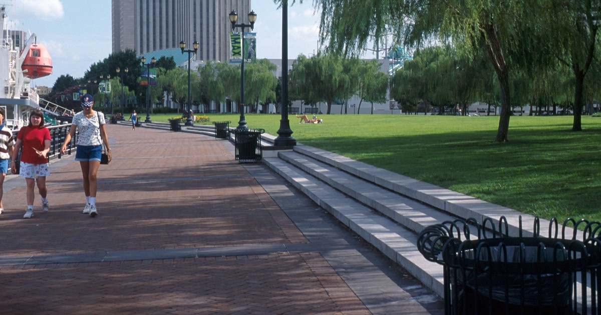 Woldenberg Riverfront Park