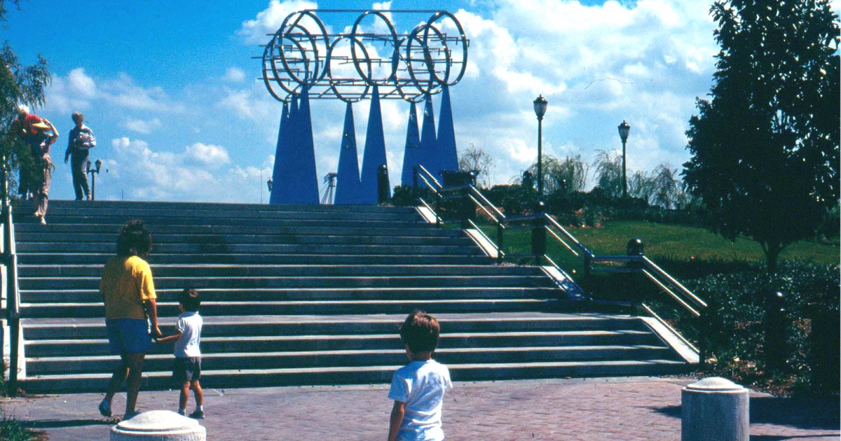 Woldenberg Riverfront Park