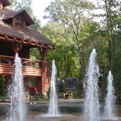 Memphis Zoo | Teton Trek